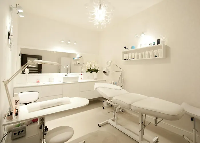 Cristal 3* 德兹维济诺