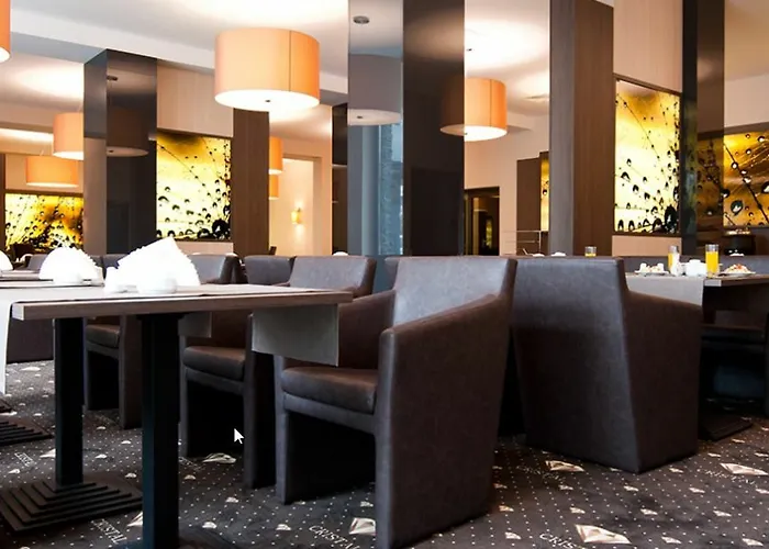 Cristal 德兹维济诺